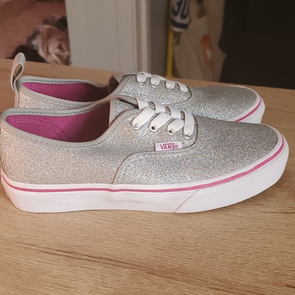 girls silver glitter vans